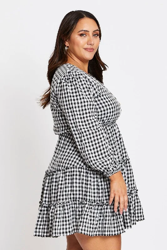 Check Gingham Tiered Dress