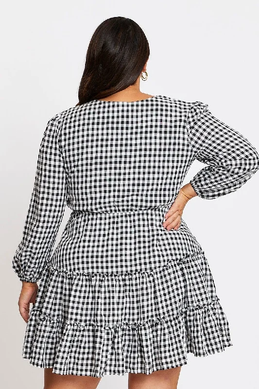 Check Gingham Tiered Dress